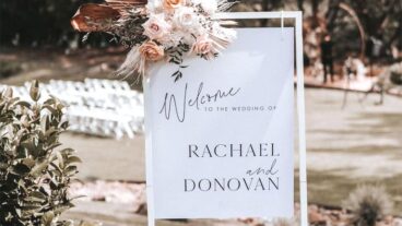 How to Choose the Best Signs for Your Wedding